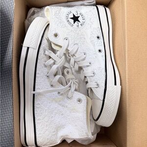 Brand NEW Converse Embroidered High-Tops White